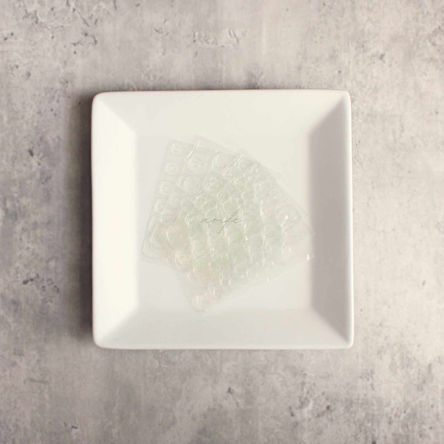Nail Adhesive Tabs