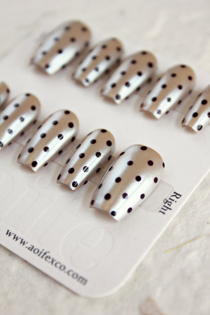 Dotted Dunes