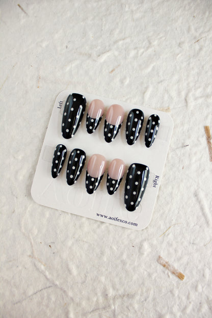 Dot Noir
