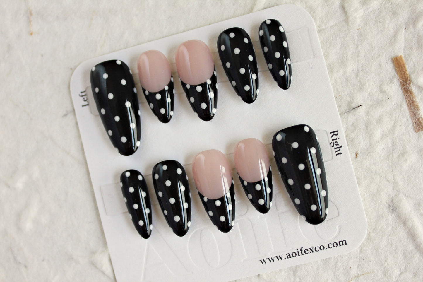 Dot Noir
